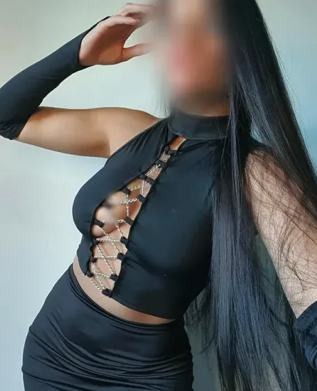 Chantal, 22