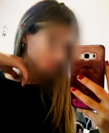 Eva, 29