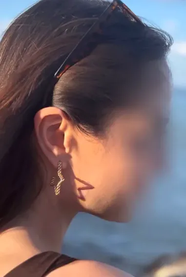 Laura, 31