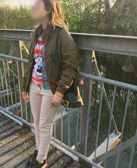 Maud, 24