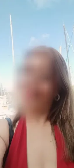 Rosanne, 35