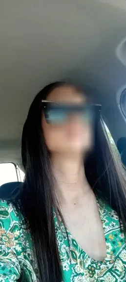Sara, 39
