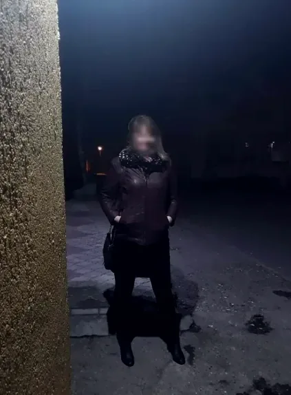 Suzanne, 40
